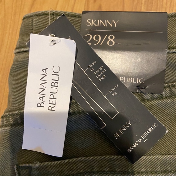 Banana Republic - Coupe Etroite Skinny Jeans - Picture 2 of 5